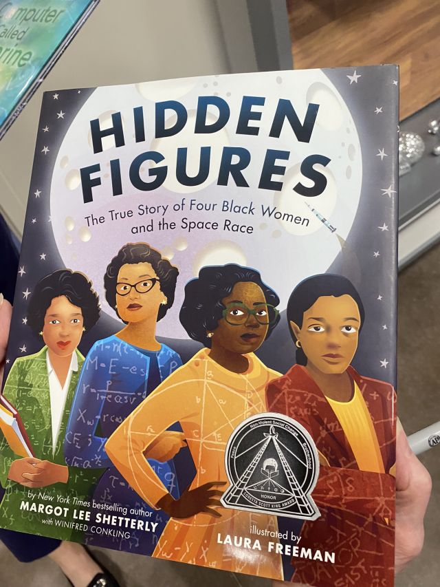 ----ComputerMuseum-Book-HiddenFigures-----