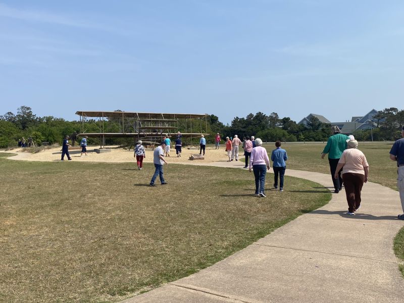 2022-05-03_NCKittyHawk,WrightBrothersMemorial_SeniorsOnTheGoTours_Group