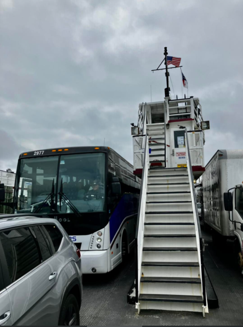 2022-05-05_NC,Ferry-to-Ocracoke(Seniors-on-the-go-tours)_Bus_