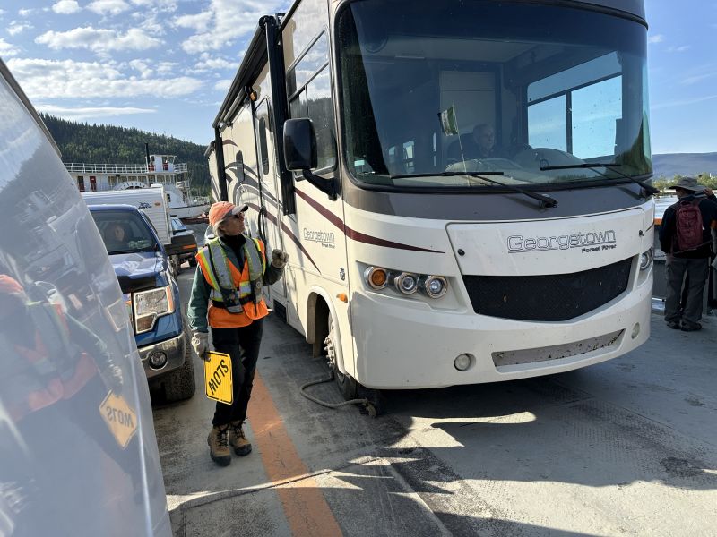 YTDawsonCity_Ferry