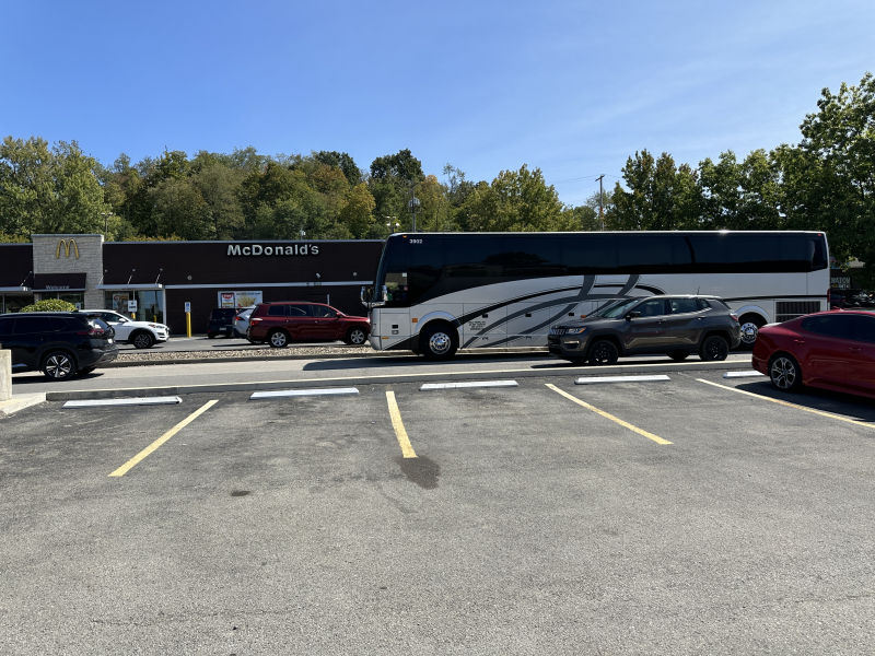 2024-09-08_WVMorgantown_bus-lunchStop