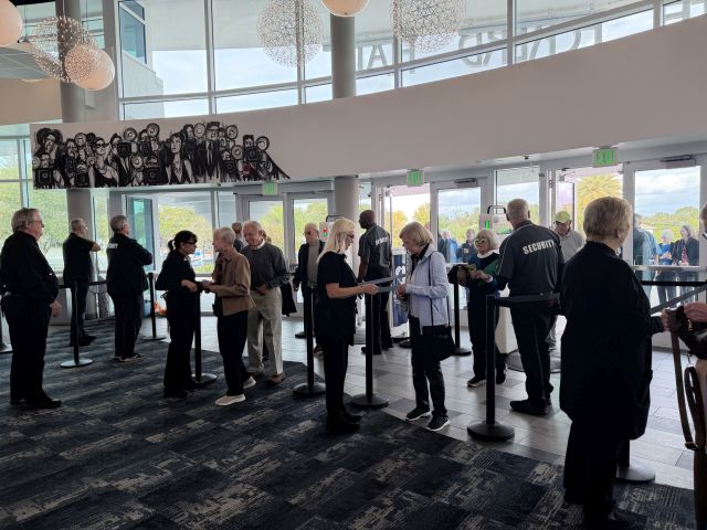 2026-01-14_FLClearwater,RuthEckerdHall_entrance-doors