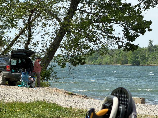 2026-04-13_ALStephenson_whitecaps-on-river-due-to-wind