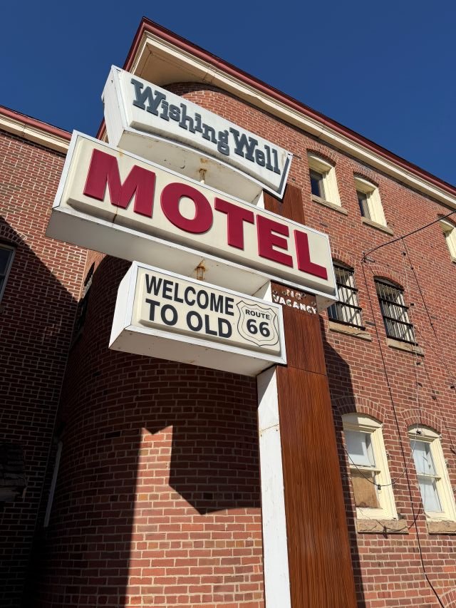 ILPontiac-Route66_2
