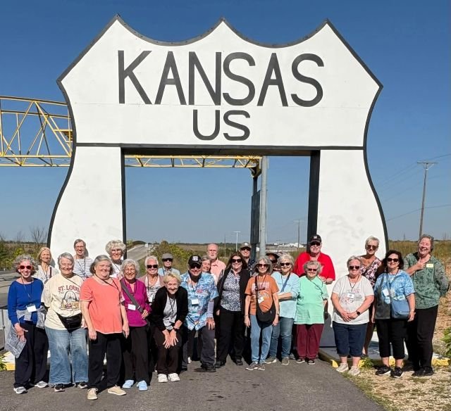 KSGalena-Route66Sign-group